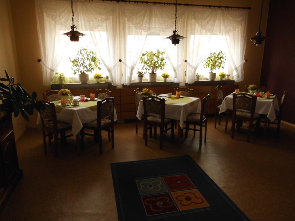 Hotel Garni Am Heuberg エシュヴェーゲ エクステリア 写真