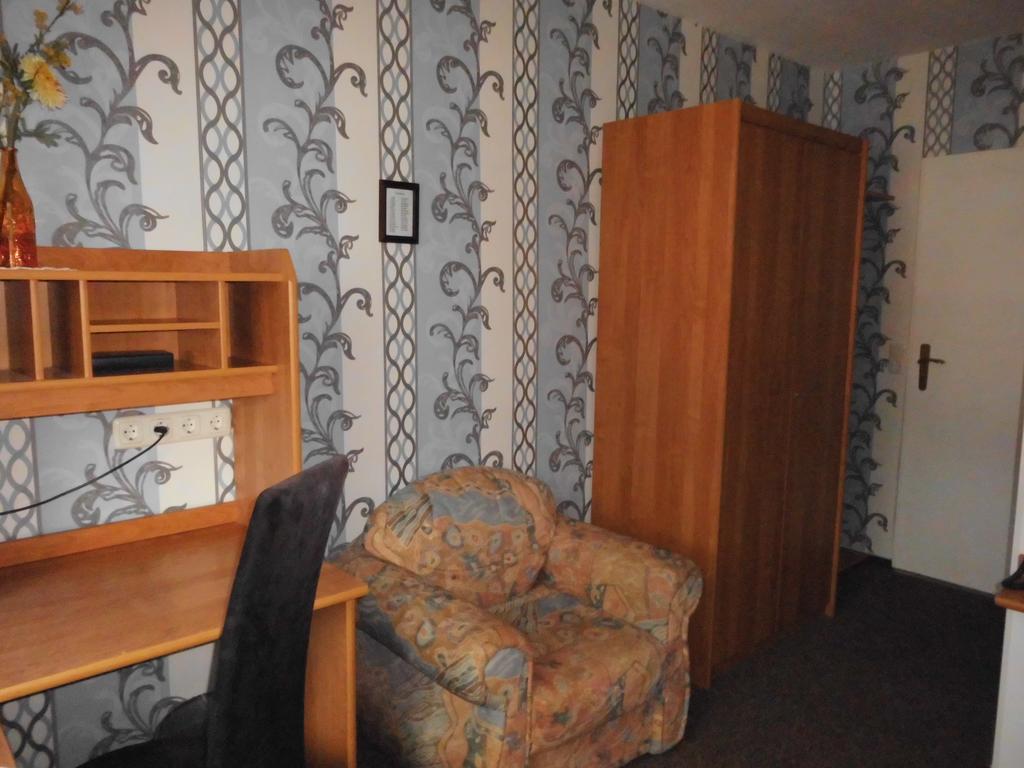Hotel Garni Am Heuberg エシュヴェーゲ エクステリア 写真