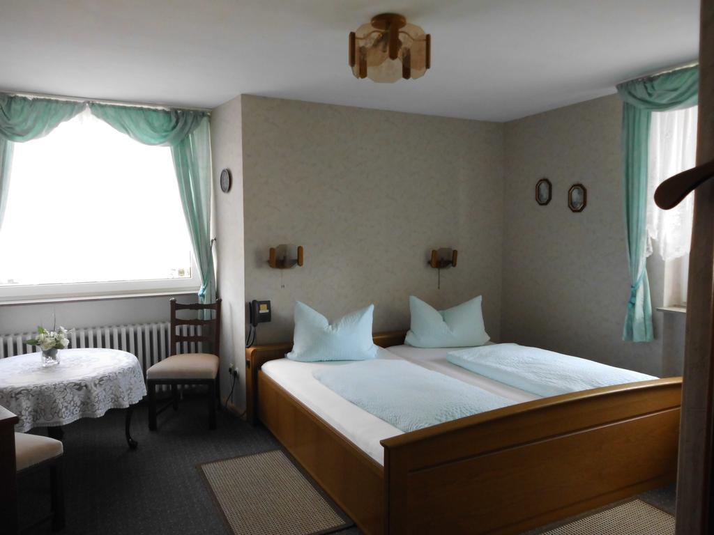 Hotel Garni Am Heuberg エシュヴェーゲ エクステリア 写真